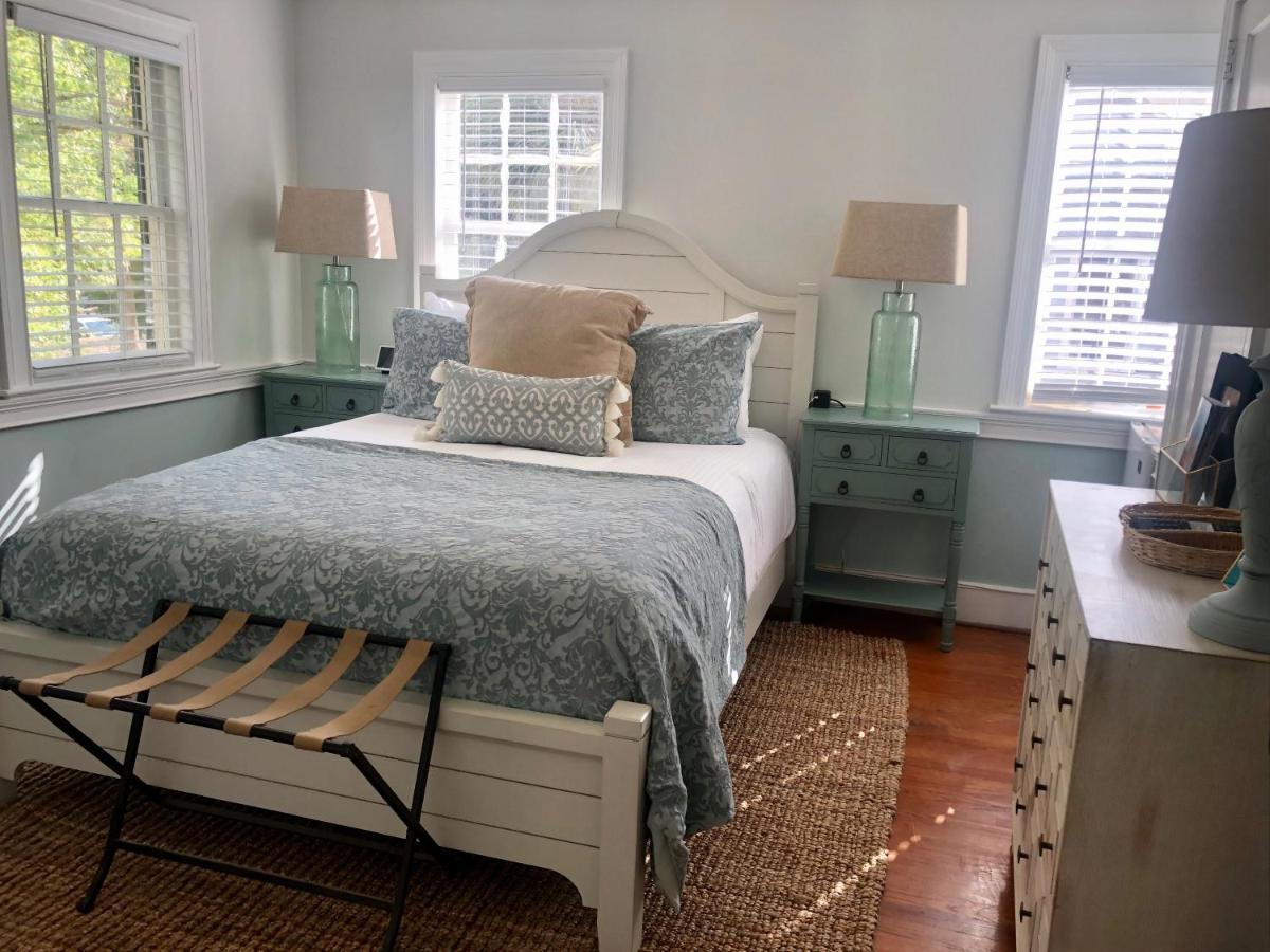 Daybed With Trundle In The Beautiful Ashley Inn 4 Blocks From King St Charleston Exterior photo