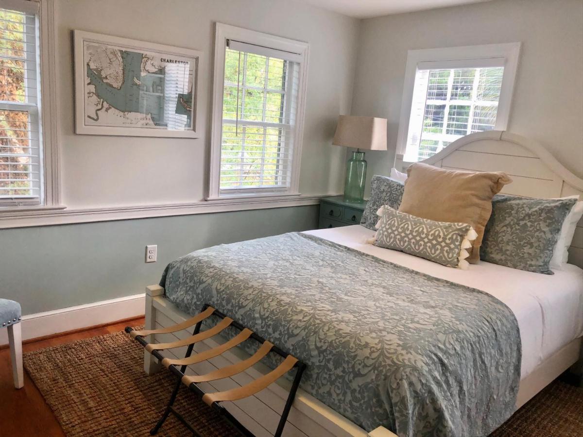 Daybed With Trundle In The Beautiful Ashley Inn 4 Blocks From King St Charleston Exterior photo