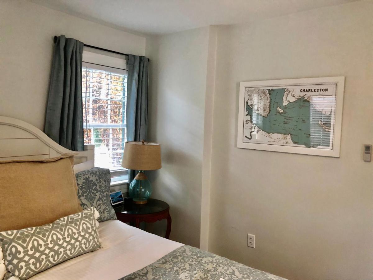 Daybed With Trundle In The Beautiful Ashley Inn 4 Blocks From King St Charleston Exterior photo