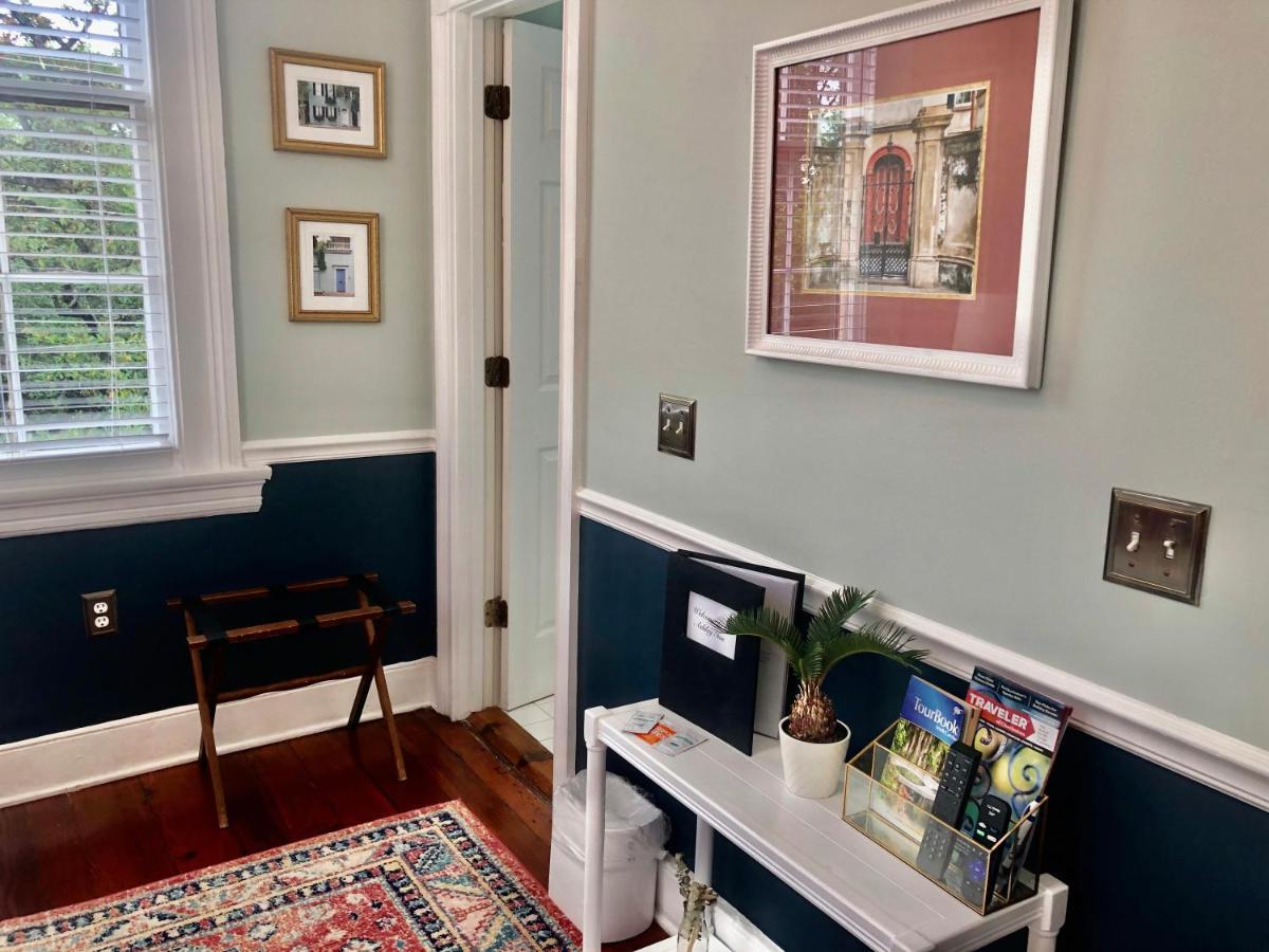 Daybed With Trundle In The Beautiful Ashley Inn 4 Blocks From King St Charleston Exterior photo