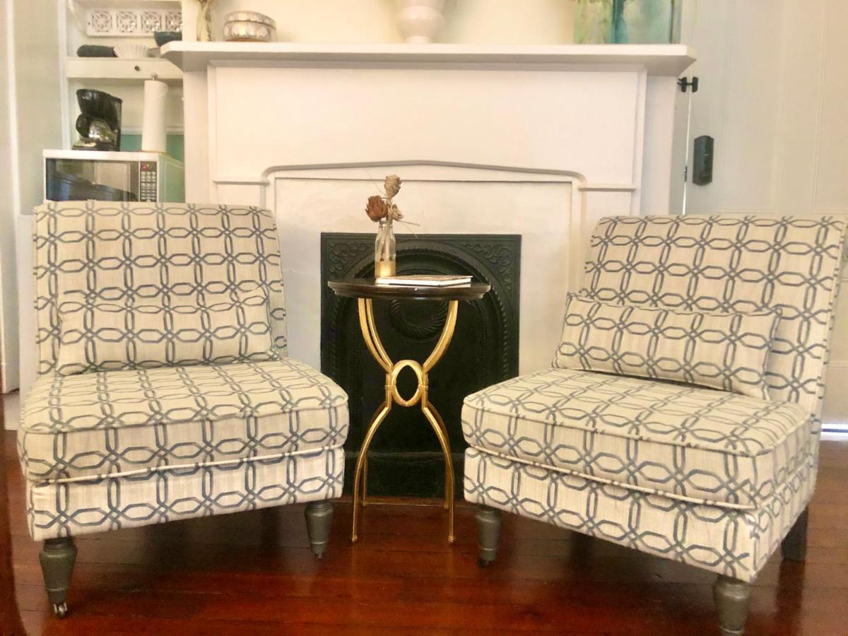 Daybed With Trundle In The Beautiful Ashley Inn 4 Blocks From King St Charleston Exterior photo