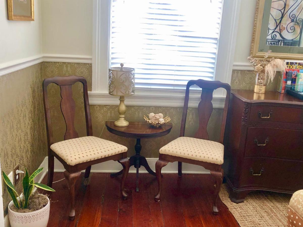 Daybed With Trundle In The Beautiful Ashley Inn 4 Blocks From King St Charleston Exterior photo