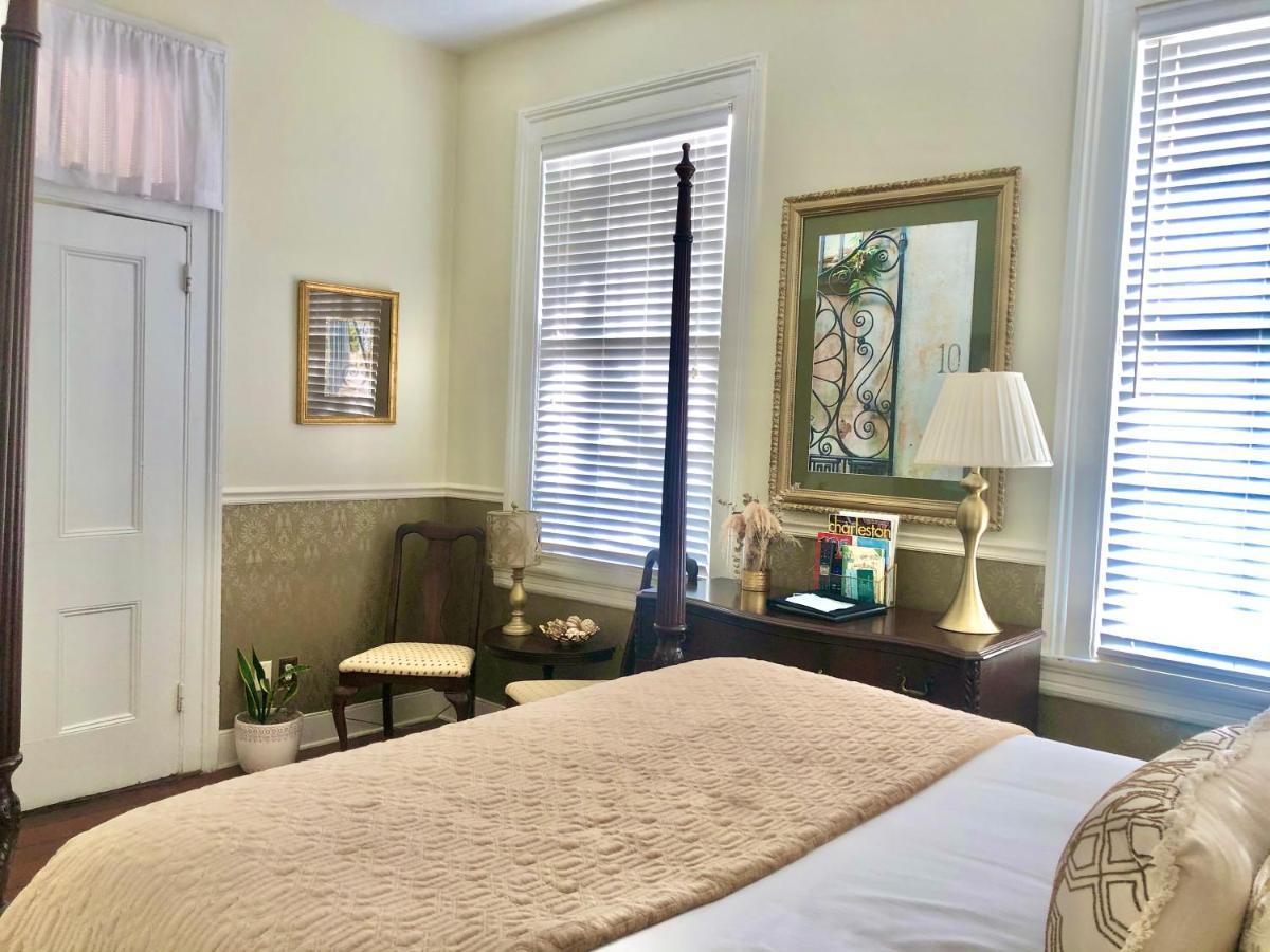 Daybed With Trundle In The Beautiful Ashley Inn 4 Blocks From King St Charleston Exterior photo
