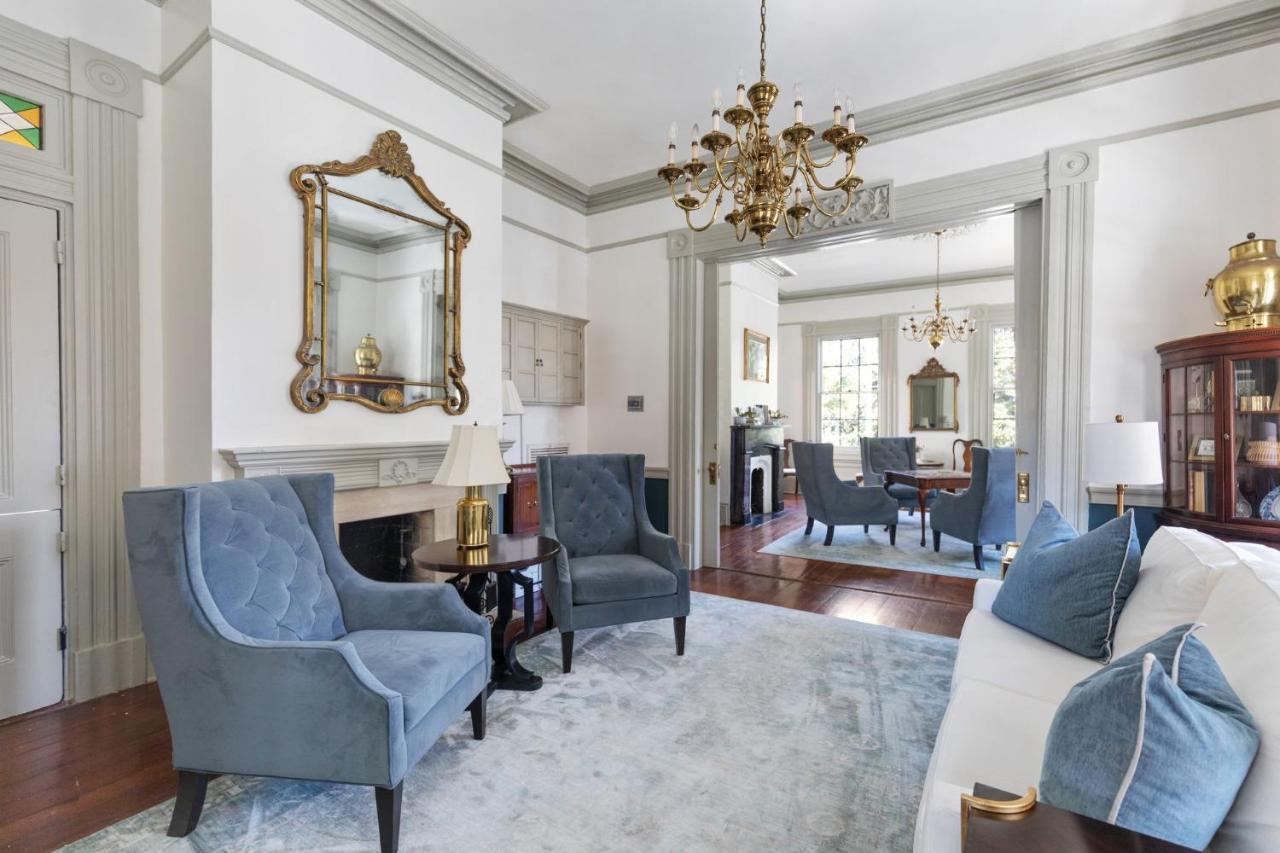 Daybed With Trundle In The Beautiful Ashley Inn 4 Blocks From King St Charleston Exterior photo