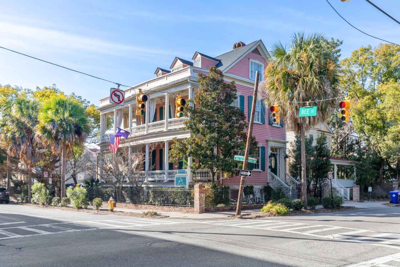 Daybed With Trundle In The Beautiful Ashley Inn 4 Blocks From King St Charleston Exterior photo
