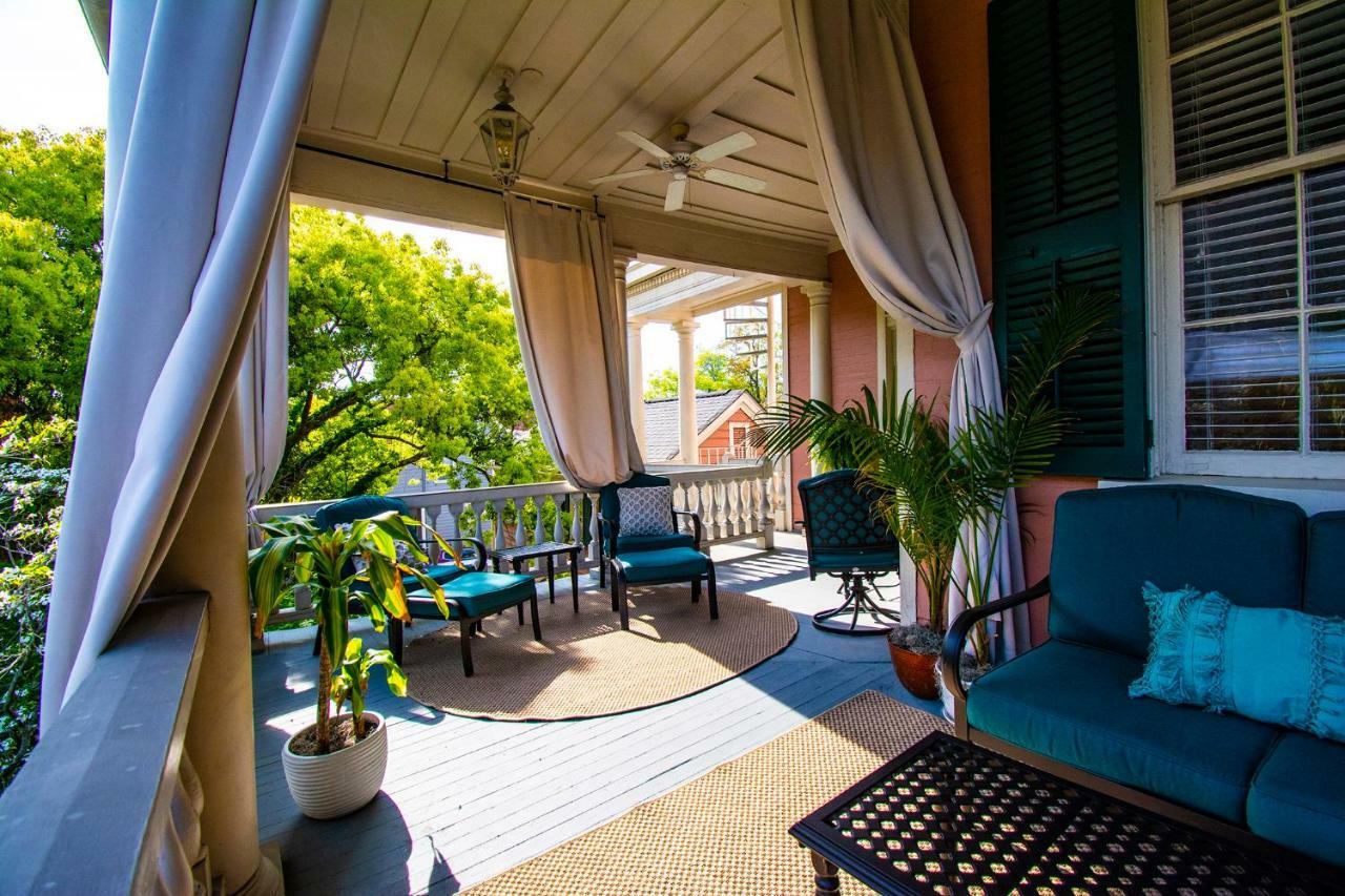 Daybed With Trundle In The Beautiful Ashley Inn 4 Blocks From King St Charleston Exterior photo