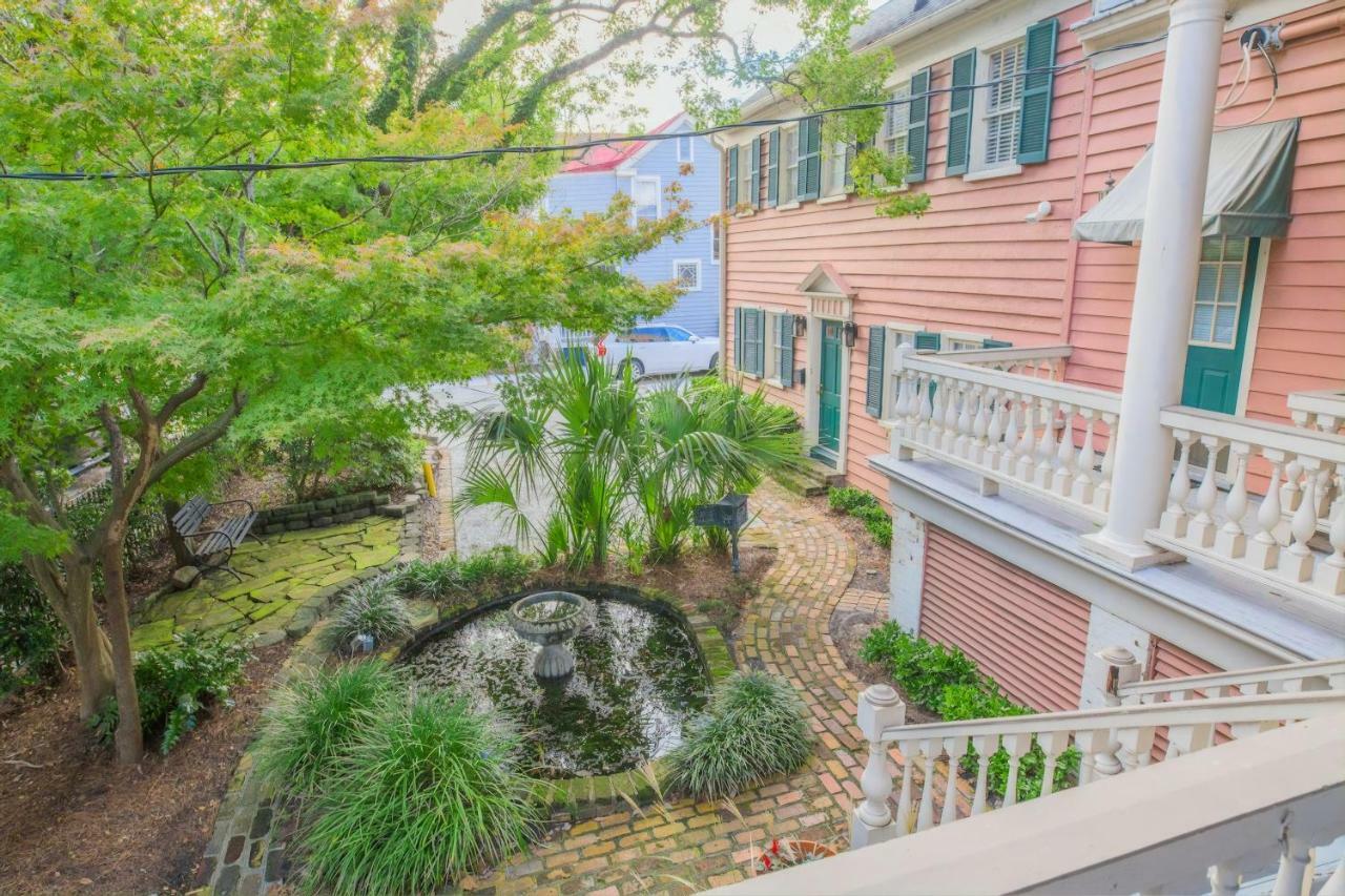 Daybed With Trundle In The Beautiful Ashley Inn 4 Blocks From King St Charleston Exterior photo